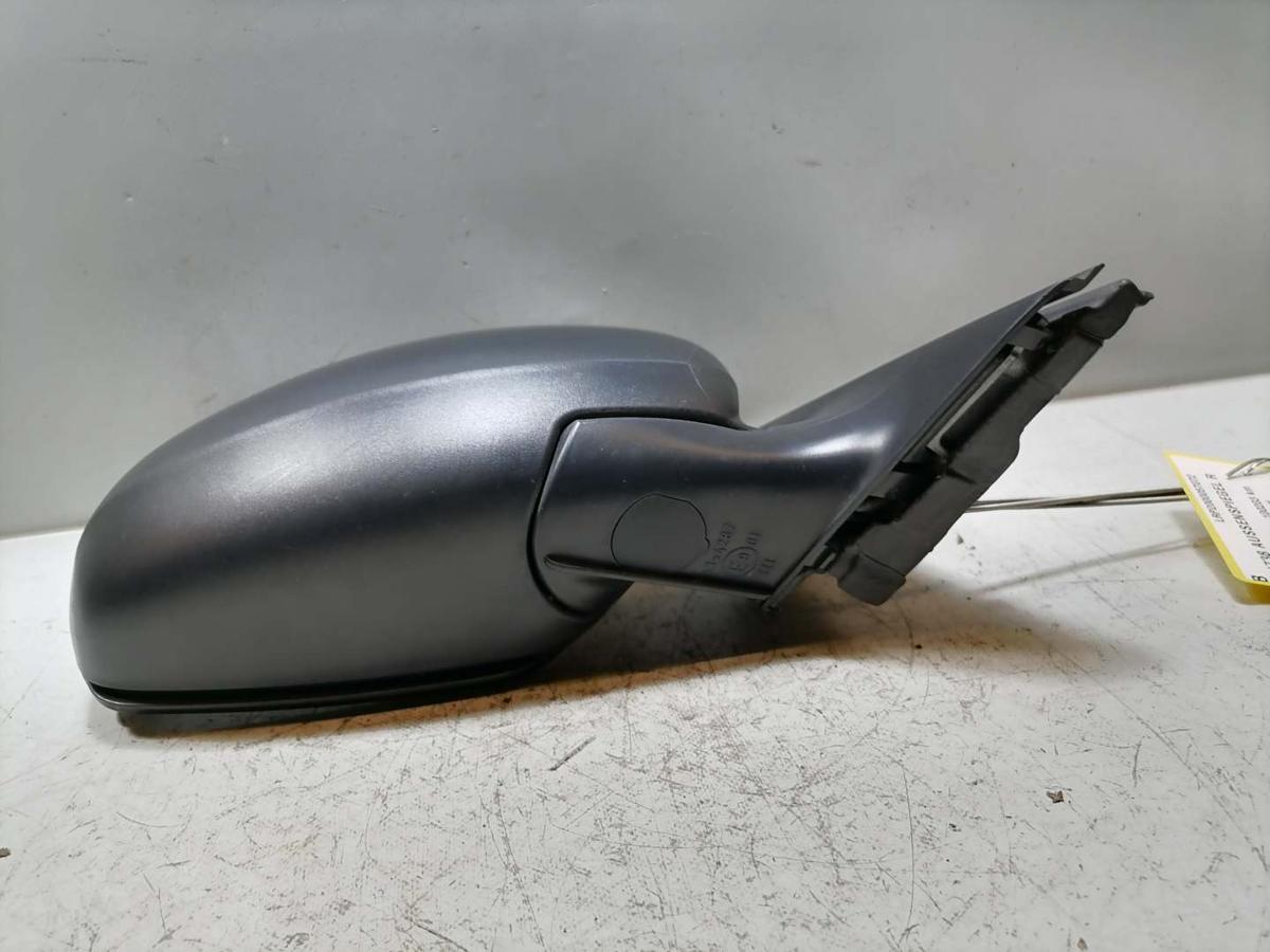 Skoda Fabia 2 5J original Au&szlig;enspiegel rechts manuell verstellbar Bj.2012